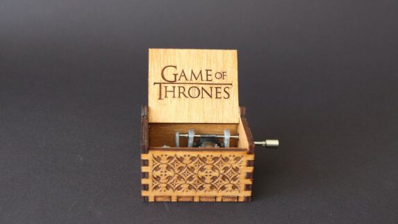 Game Of Thrones Engraved wooden music box