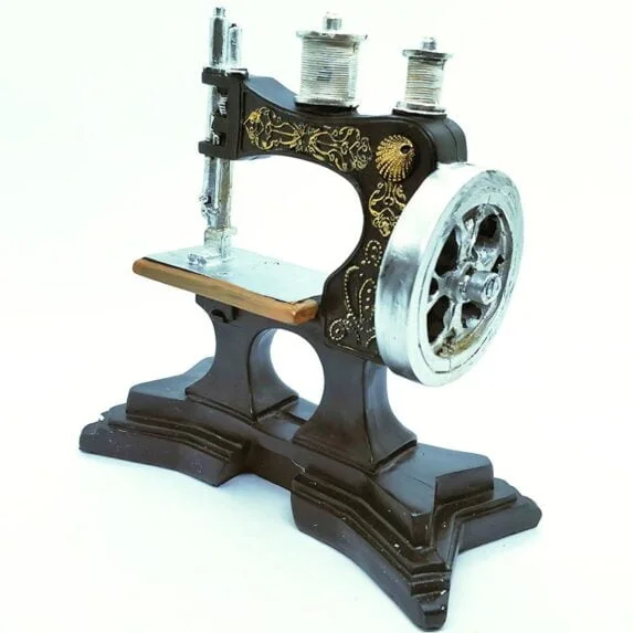 Sewing Machine Home Resin Craft Toy