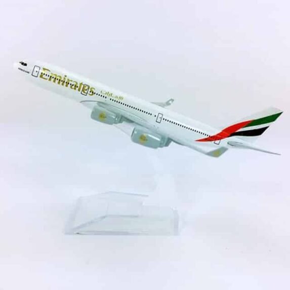 Emirates Airbus A340 Metal Airplane Model 1:400